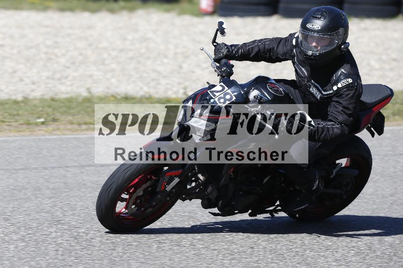 /05 07.04.2026 Cornu Master School ADR/Gruppe gruen/28